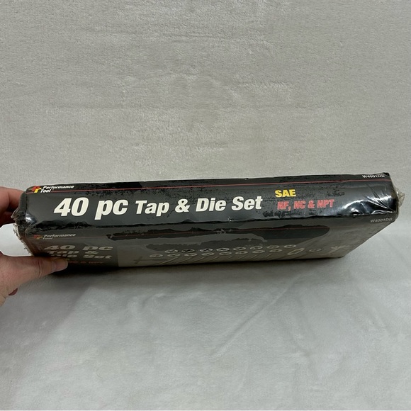 Performance Tool 40 pc Master SAE Tap and Die Set 4-40 to 1/2" #W4001DB - Picture 5 of 11